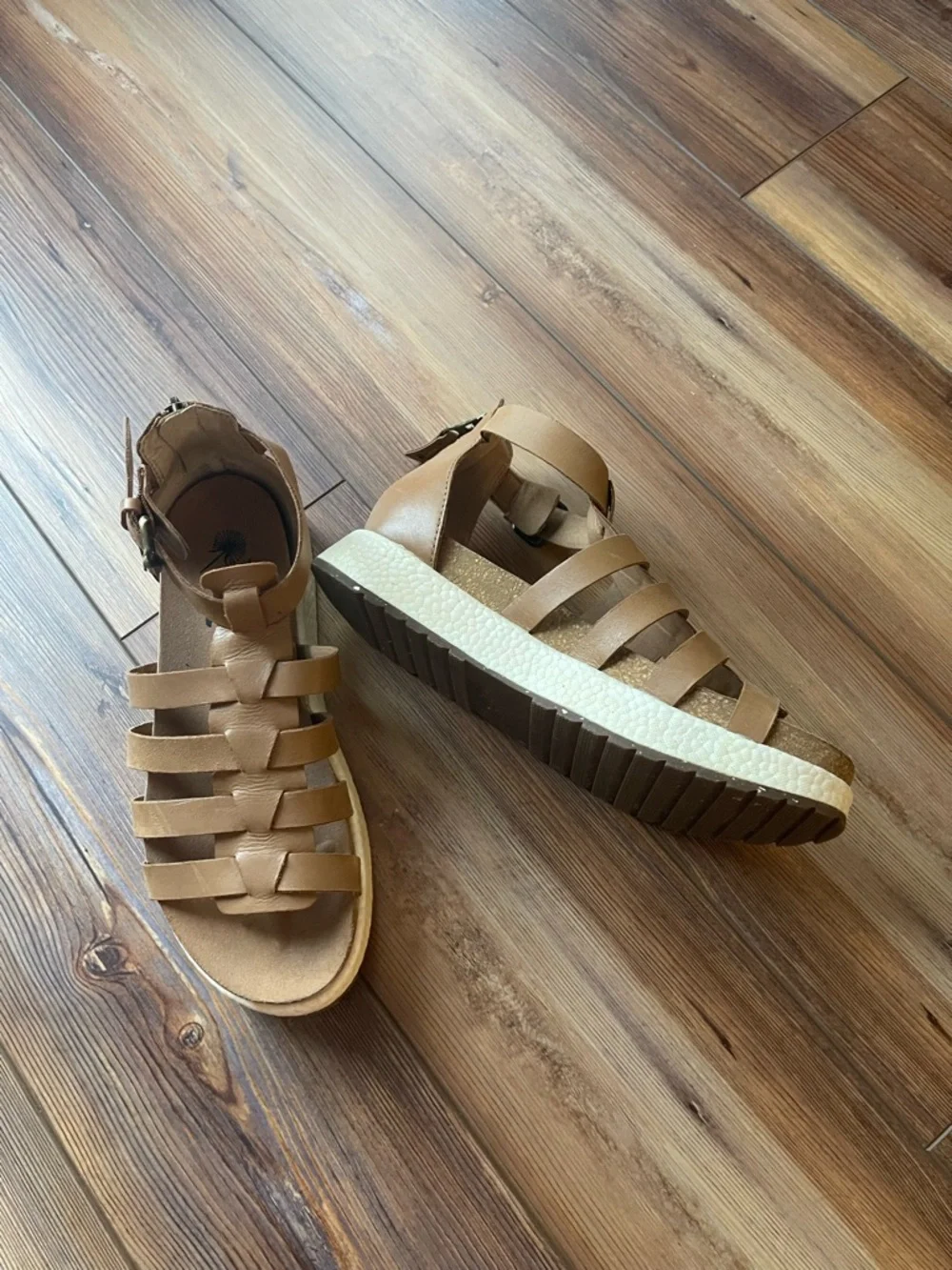 OTBT Women's Brown Woven Ankle-Strap Platform Sandals - Picture 3 of 6